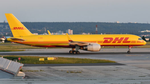 avion dhl